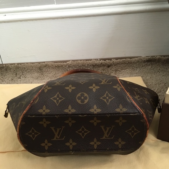Authentic LV ellipse MM - Picture 4 of 8
